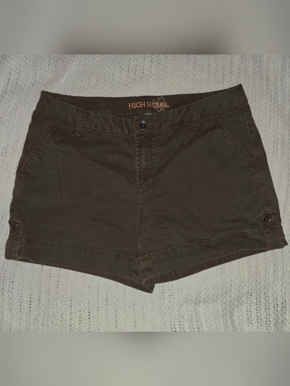 Vintage 2000s Y2K Mid Rise Dark Brown Cotton Khaki Chino Shorts From High Sierra